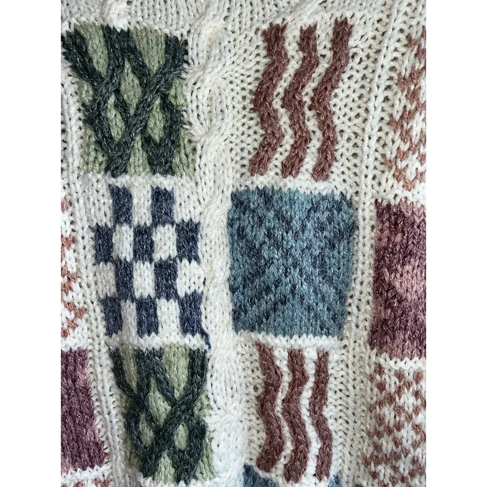 Huntington Ridge Womens Sweater Small White Colorful Patchwork Knitted By Hand - Picture 4 of 5